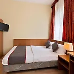 ホテル Bohemia 3*