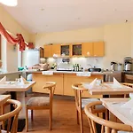 ホテル Bohemia 3*