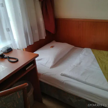 Hotel Bohemia 3*