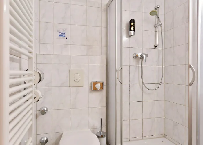 Bohemia ホテル 3*