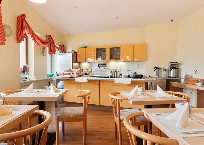 ホテル Bohemia 3*