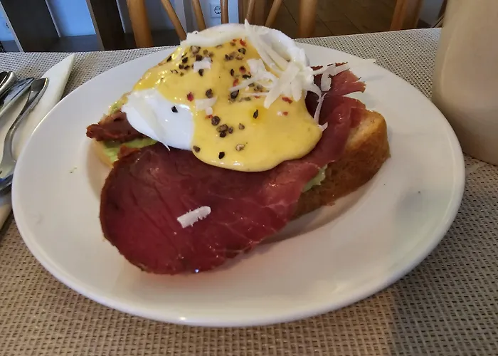 Bohemia Отель 3*